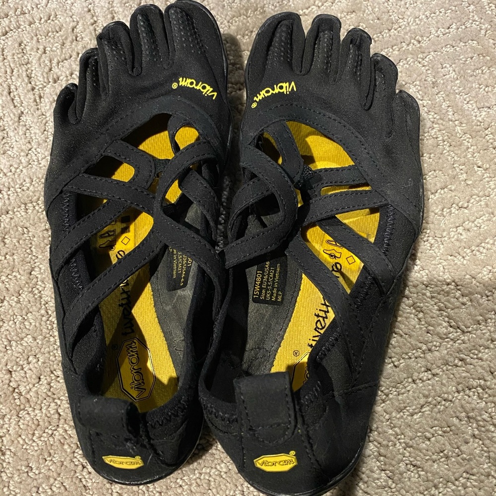 Vibram Shoes